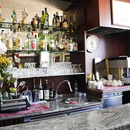 Garisenda Con Terrazza Panoramica Sulle Due Torri Bologna