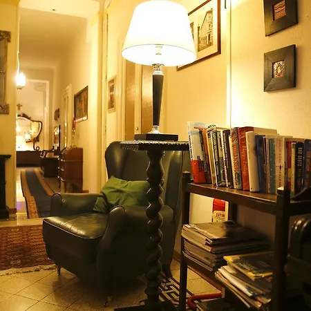 Garisenda Con Terrazza Panoramica Sulle Due Torri Szálloda 2*