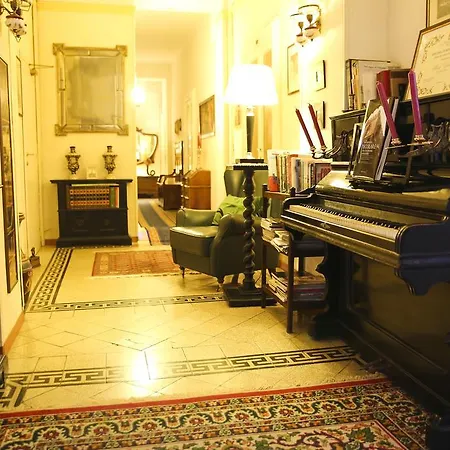 Szálloda Garisenda Con Terrazza Panoramica Sulle Due Torri