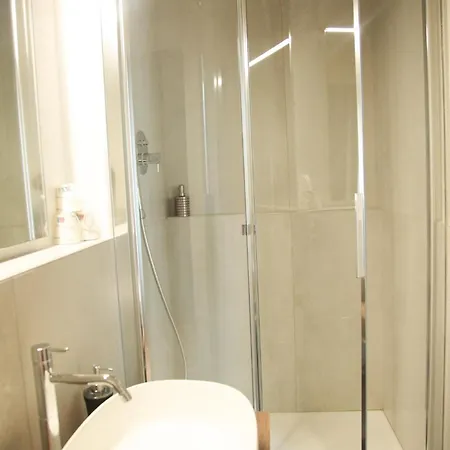 Garisenda Con Terrazza Panoramica Sulle Due Torri ホテル