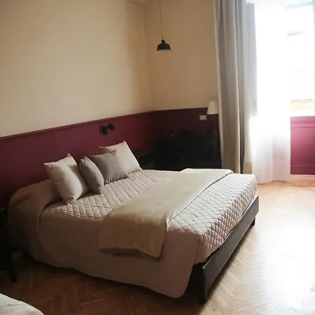 Garisenda Con Terrazza Panoramica Sulle Due Torri ホテル