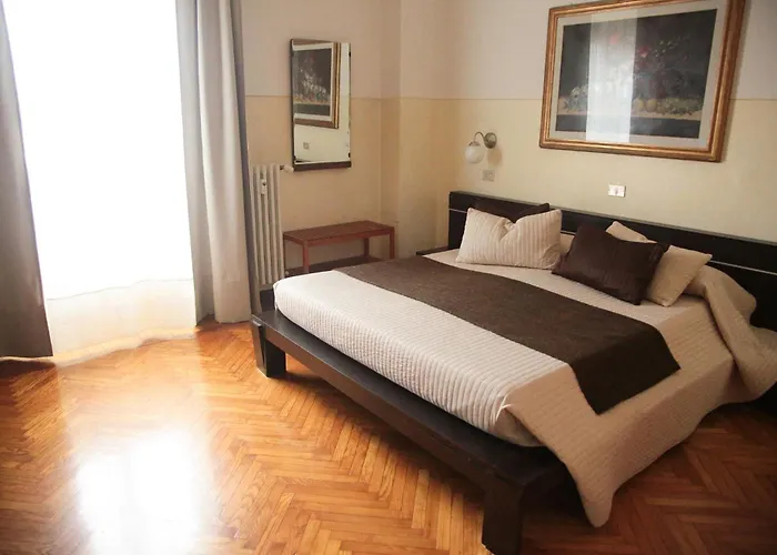 Garisenda Con Terrazza Panoramica Sulle Due Torri Hotell 2*