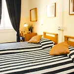 Garisenda Con Terrazza Panoramica Sulle Due Torri 2* Bologne