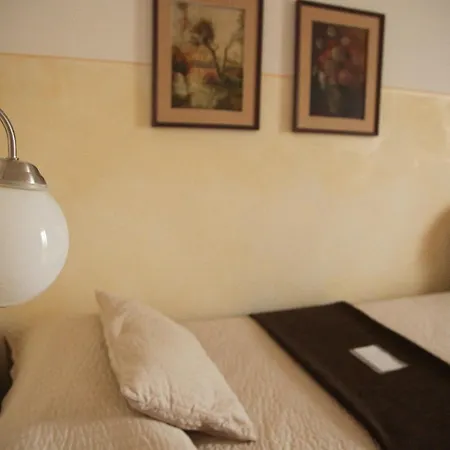 酒店 Garisenda Con Terrazza Panoramica Sulle Due Torri