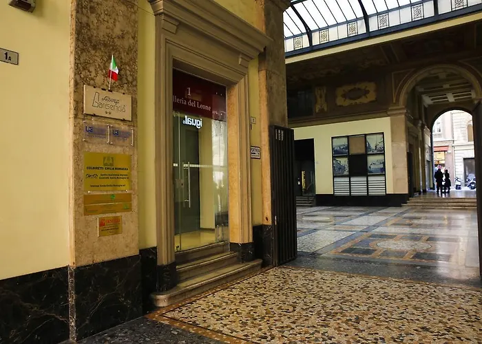 Garisenda Con Terrazza Panoramica Sulle Due Torri 2*