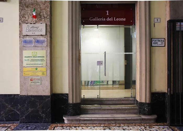 Garisenda Con Terrazza Panoramica Sulle Due Torri