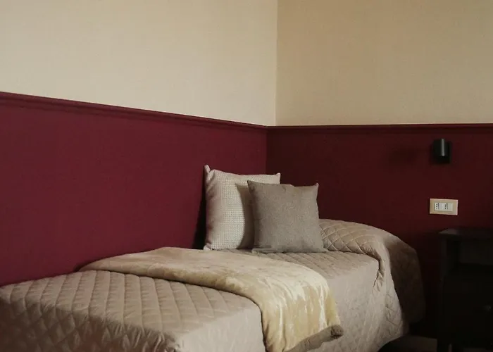 Garisenda Con Terrazza Panoramica Sulle Due Torri