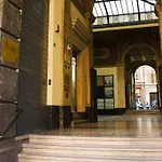Garisenda Con Terrazza Panoramica Sulle Due Torri Отель Болонья